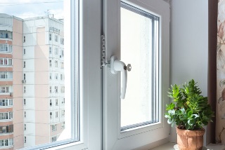 Пластиковые окна Карпинск цена от 3138 руб.